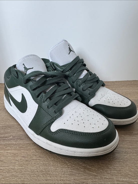 Jordan Shoes - Jordan 1 Low WMNs Galactic Jade